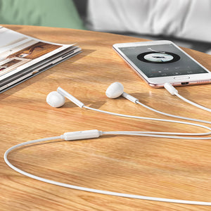 Borofone Universal Wired Earphones with Microphone, Comfortable Fit