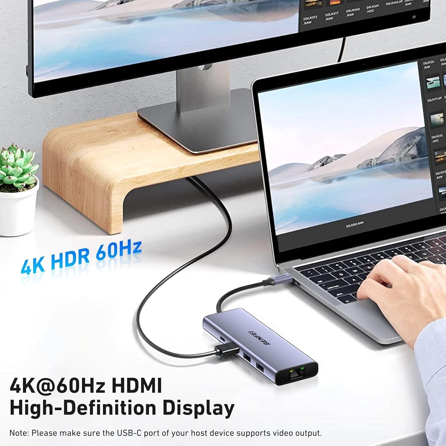 BENFEI 10-in-1 USB-C Hub in use